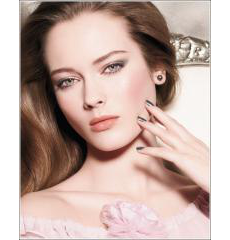 Весенняя коллекция от Шанель Chanel Spring 2011 Makeup Collection