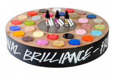 Lush выпустил коллекцию декоративной косметики "Emotional Brilliance"