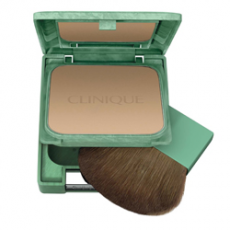 Легкая компактная пудра с антиоксидантами Almost Powder Makeup SPF 15 (оттенок № 02) от Clinique
