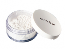 Бесцветная пудра Mineral Shimmering Powder от Innisfree