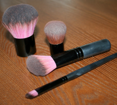 Кисти для минеральной косметики от Lumiere cosmetics