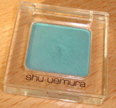 Пресованные тени для век от SHU UEMURA