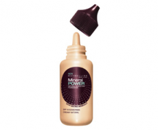 Тональный крем Mineral Powe Natural Perfecting Liquid Foundation от Maybelline