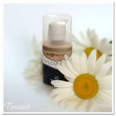 Тональная основа Colour Adapt (оттенок № 45 Warm Almound) от Max Factor