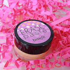 Корректор «Erase Paste» (оттенок № 02 Medium) от Benefit