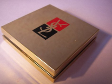 Пудра Eclat et Matite от YSL