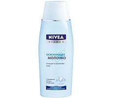Освежающее молочко для нормальной и комбинированной кожи от NIVEA
