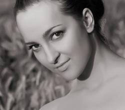 Arina Suhodolskaya