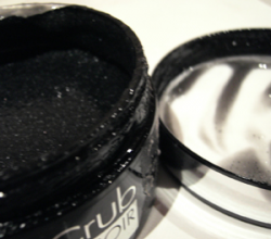Скраб для тела Gommage Scrub Luxe Noir LE от Sephora