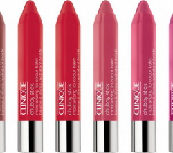 Губная помада Chubby Stick Moisturizing Lip Colour Balm (оттенок № 07 Super strawberry) от Clinique