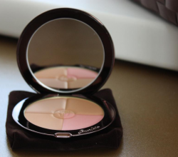Пудра Terracotta 4 Seasons - Tailor-made Bronzing Powder (оттенок № 00 Nude) от Guerlain