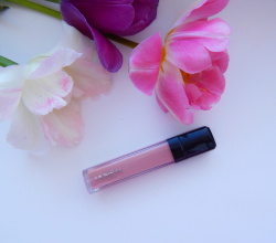 Блеск для губ Infaillible Xtreme Resist (оттенок № 103 Protest Queen) от L'Oreal