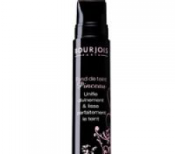 Тональный крем Fond de Teint Pinceau от Bourjois