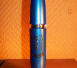 Тушь для ресниц объем и подкручивание "Volum` Express Curved Brush" Черная от Maybelline