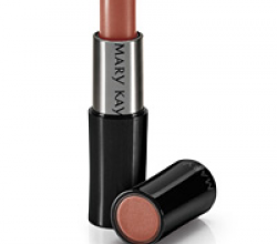 Помада «Creme Lipstick» от Mary Kay