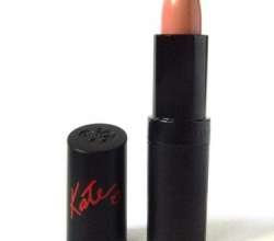 Губная помада Lasting Finish The Kate Collection (оттенок № 03) от Rimmel