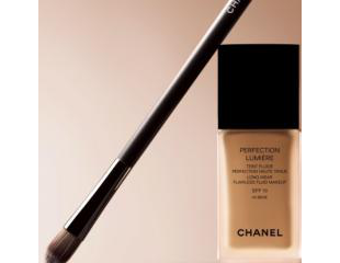 Новый тональный крем Perfection Lumiere от Chanel 