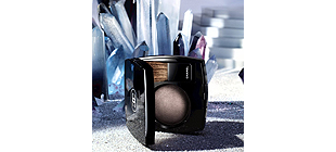 Новинка от Chanel: Скульптурирующие румяна «Ombre Contraste» в оттенке Notorious
