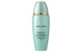 Крем с тоном DayWear Plus Multi Protection Anti-Oxidant Moisturizer SPF 15 Sheer Tint Release Formula от Estee Lauder 