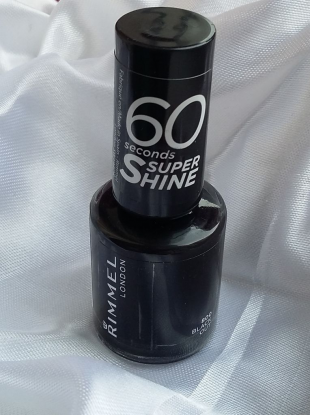 Лак для ногтей 60 seconds Super shine (оттенок №800 Black out) от Rimmel