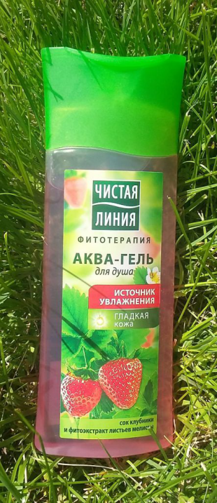 Аква-гель для душа Фитотерапия (сок клубники и фитоэкстракт листьев мелиссы) от Чистая линия