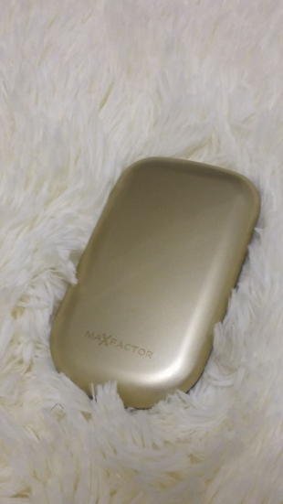 Компактная пудра Facefinity (оттенок № 01 Porcelain) от Max Factor