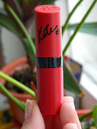Губная помада Lasting finish by Kate (оттенок № 110) от Rimmel