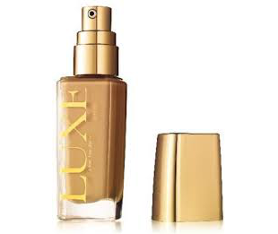 Тональный крем Luxe Silken Foundation SPF 20 от Avon