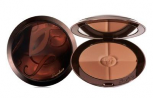 Оттеночная пудра Terracotta 4 Seasons (оттенок № 05 Moyen Brunettes) от Guerlain