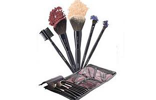 Набор косметических кистей от Mary Kay