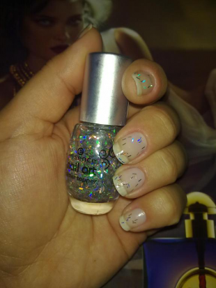 Лак для ногтей Nail Art Twins от Essence