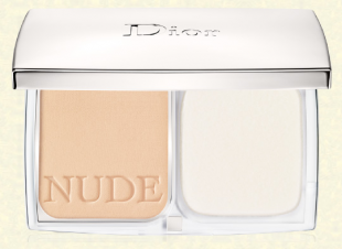 Компактная тональная основа-пудра Diorskin Nude Compacte SPF 10 (оттенок № 020 Light beige) от Dior