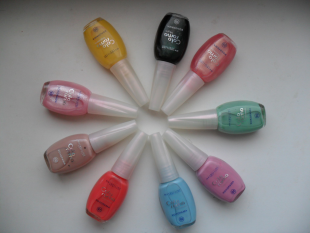 Лак для ногтей Colorama от Maybelline