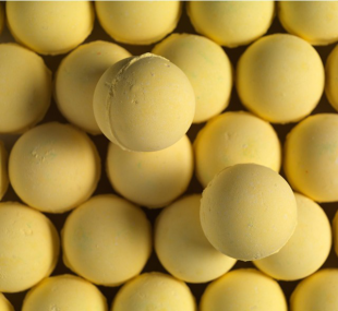 Бомба для ванны "Физзбангер" от Lush