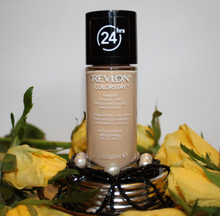 Тональная основа для жирной и комбинированной кожи Colorstay (оттенок № 180 Sand Beige) от Revlon