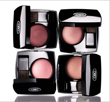 Румяна Joues Contraste Powder Blush (оттенок № 72 Rose Initiale) от Chanel