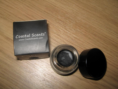Гелевая подводка True Black от Coastal Scents
