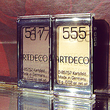 Матовые тени для век (оттенки № 517, 555) от Artdeco