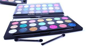Палетка глиттеров на кремовой основе Glitterati Glitter Cream Palette от NYX