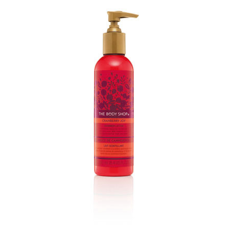 Молочко для тела с блестками "Бодрящая Клюква" от The Body Shop